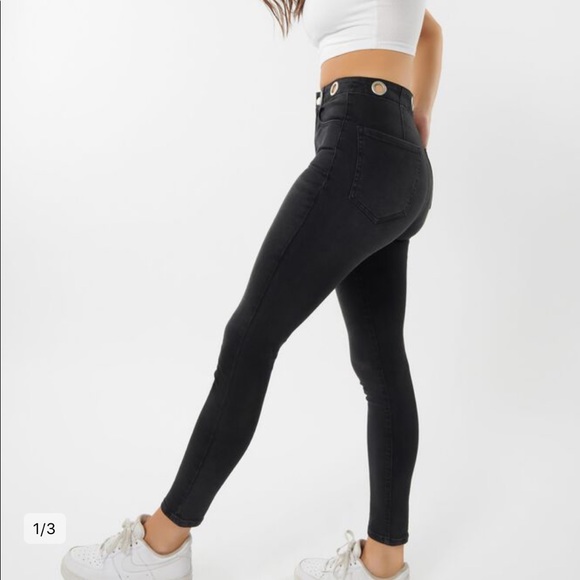 Size 26 high rise, washed black jeggings from Garage - Picture 2 of 3